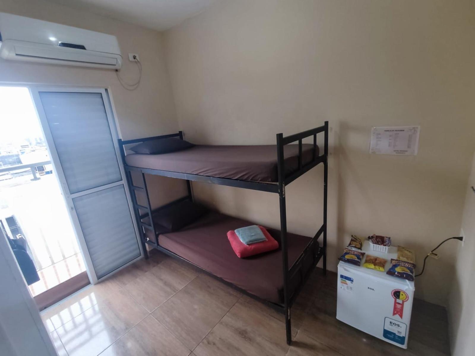 Hostel Aeroporto Гуарульюс Экстерьер фото